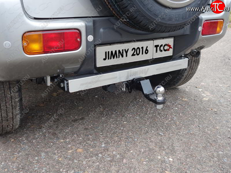 17 199 р. Фаркоп (тягово-сцепное устройство) TCC (надпись Jimny) Suzuki Jimny JB23/JB43 2-ой рестайлинг (2012-2018) (Оцинкованный, шар E - оцинкованный)  с доставкой в г. Керчь