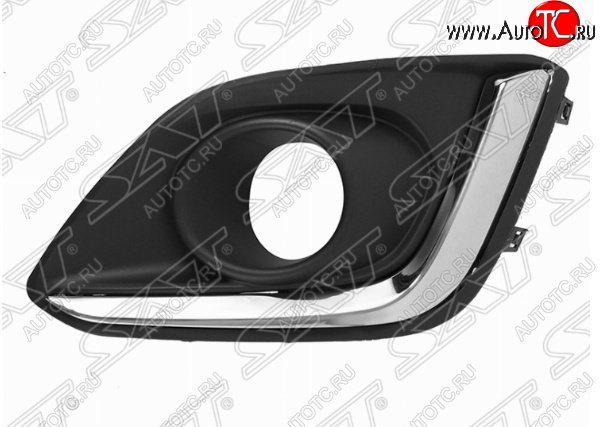 1 279 р. Левая оправа противотуманной фары SAT  Suzuki Swift  ZC72S (2013-2016) рестайлинг, хэтчбэк 5 дв.  с доставкой в г. Керчь