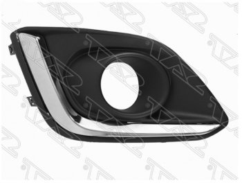 Правая оправа противотуманной фары SAT Suzuki Swift  ZC72S (2013-2016) рестайлинг, хэтчбэк 5 дв.