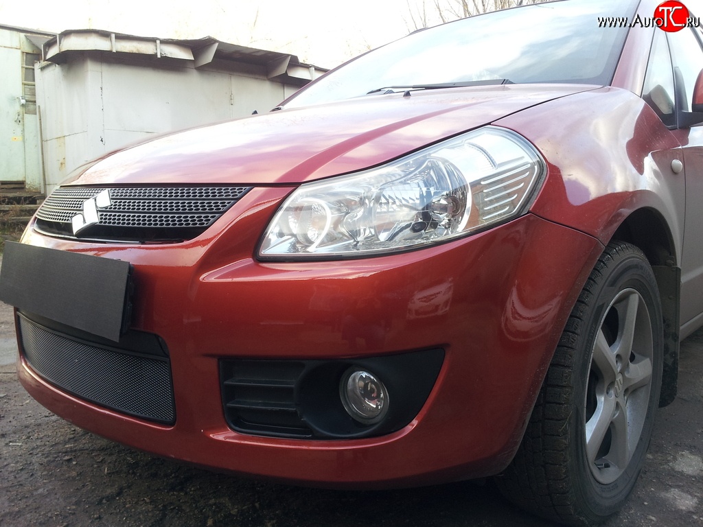 1 469 р. Сетка на бампер (хетчбек) Russtal (черная) Suzuki SX4 GYA,GYB  рестайлинг, хэтчбэк (2010-2016)  с доставкой в г. Керчь