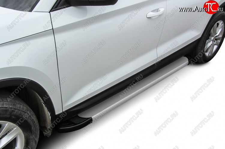 16 999 р. Пороги алюминиевые Slitkoff  Toyota Hilux  AN120 (2017-2020) 1-ый рестайлинг (Optima Silver)  с доставкой в г. Керчь
