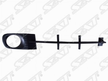 Правая рамка противотуманной фары SAT Toyota Allion  T240 (2001-2004) седан дорестайлинг