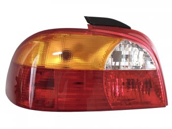 Левый фонарь (до рестайлинг) SAT Toyota Avensis  T220 седан (1997-2001) дорестайлинг