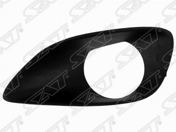 Левая рамка противотуманной фары SAT Toyota Belta/Yaris  XP90 (2005-2012) седан