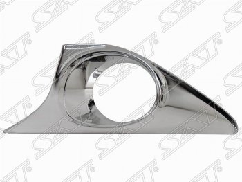 Левая рамка противотуманной фары SAT (хром) Toyota Camry  XV50 (2011-2014) дорестайлинг