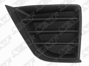 Левая заглушка в бампер под ПТФ SAT Toyota Corolla  E180 (2016-2019) рестайлинг