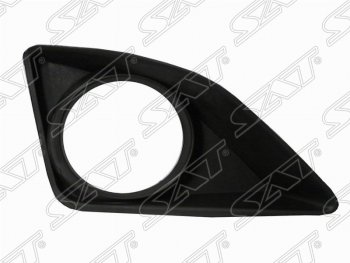 Правая рамка противотуманной фары SAT Toyota Corolla ( E150,  E140) (2006-2010) седан дорестайлинг
