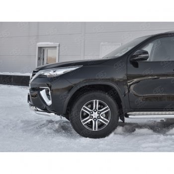 28 799 р. Защита переднего бампера (Ø63 мм с клыками, нержавейка) SLITKOFF Toyota Fortuner AN160 дорестайлинг (2015-2020)  с доставкой в г. Керчь. Увеличить фотографию 3