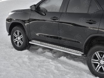 22 999 р. Широкая защита порогов с трубой диаметром 42 мм SLITKOFF v2 Toyota Fortuner AN160 дорестайлинг (2015-2020)  с доставкой в г. Керчь. Увеличить фотографию 2