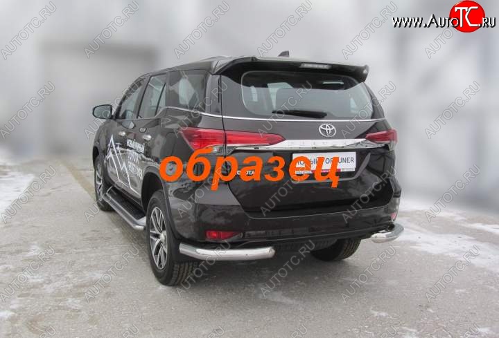 8 999 р. Уголки d76  Toyota Fortuner  AN160 (2015-2020) дорестайлинг (Цвет: серебристый)  с доставкой в г. Керчь