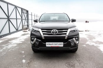 Защита переднего бампера Slitkoff (Ø 76+Ø 57 мм, двойная). Toyota Fortuner  AN160 (2015-2020) дорестайлинг (Сталь с полимерным покрытием. Цвет: черный)