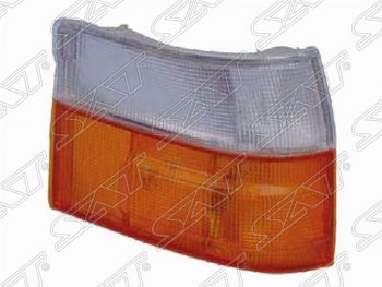 Правый указатель поворота передний (бело-желтый) SAT Toyota Hiace  Y100 (1995-2001) бортовой грузовик (Япония) дорестайлинг 