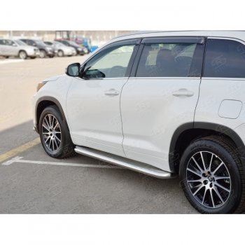 43 999 р. Порожки для ног (Ø63 мм) SLITKOFF  Toyota Highlander  XU50 (2016-2020) рестайлинг (лист - нержавейка, профиль - нержавейка)  с доставкой в г. Керчь. Увеличить фотографию 2