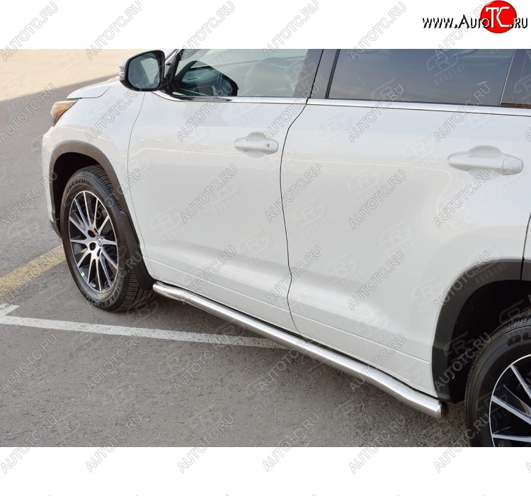 23 399 р. Защита порогов SLITKOFF из круглой трубы диаметром 63 мм SLITKOFF v3  Toyota Highlander  XU50 (2013-2017) дорестайлинг  с доставкой в г. Керчь