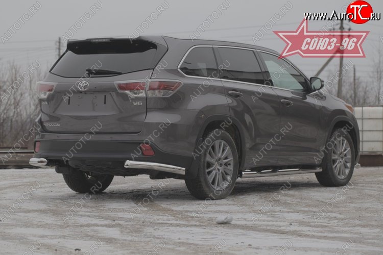 1 169 р. Защита заднего бампера из боковых уголков Souz-96 (d76) Toyota Highlander XU50 дорестайлинг (2013-2017)  с доставкой в г. Керчь