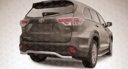 Низкая защита заднего бампера из короткой фигурной трубы диаметром 57 мм Slitkoff Toyota Highlander  XU50 (2013-2017) дорестайлинг