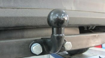 14 749 р. Фаркоп Bosal-Oris. (тип шара F) Toyota Highlander XU50 дорестайлинг (2013-2017)  с доставкой в г. Керчь. Увеличить фотографию 3