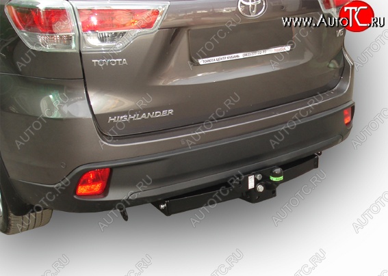 131 999 р. Фаркоп Лидер Плюс (съемный шар тип FC) Toyota Highlander XU50 дорестайлинг (2013-2017) (Без электропакета)  с доставкой в г. Керчь