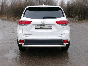Защита заднего бампера (овальная) ТСС (нержавейка d75х42 мм) Toyota Highlander  XU50 (2016-2020) рестайлинг