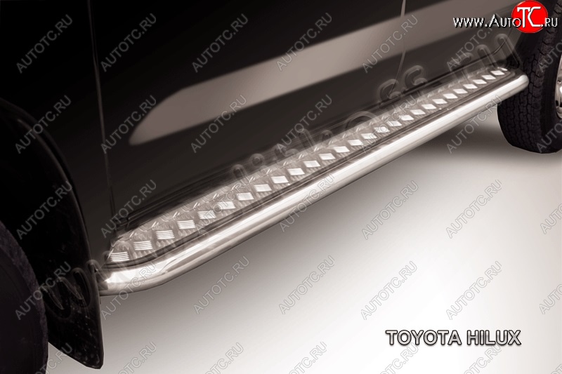 19 749 р. Широкая защита порогов из труб d57 с листом Slitkoff  Toyota Hilux  AN20,AN30 (2011-2016)  2-ой рестайлинг (Полированная сталь )  с доставкой в г. Керчь
