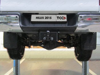 Фаркоп (тягово-сцепное устройство) TCC (Exclusive, Black Onyx) Toyota Hilux ( AN20,AN30,  AN120) (2011-2020)  2-ой рестайлинг, 1-ый рестайлинг (Оцинкованный, шар F - оцинкованный)