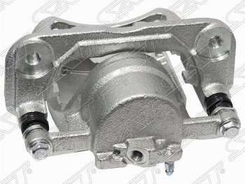 Левый передний суппорт тормозной SAT Toyota Noah 1 дорестайлинг (2001-2004)