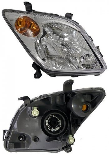 Правая фара SAT Toyota Ist  XP60 (2001-2005) дорестайлинг