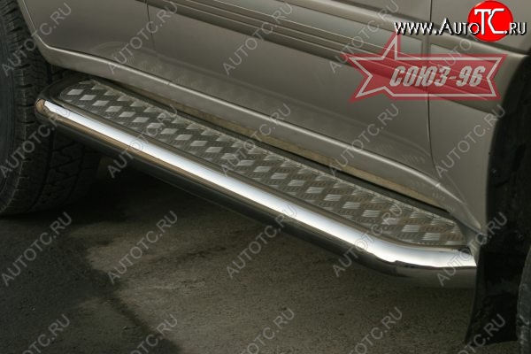 29 069 р. Защита порогов с листом Souz-96 (d76). Toyota Land Cruiser 100 дорестайлинг (1998-2002)  с доставкой в г. Керчь
