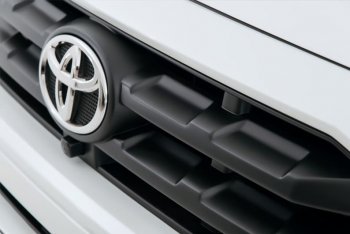 54 999 р. Бампер передний THOR Toyota Land Cruiser 200 2-ой рестайлинг (2015-2021) (Неокрашенный)  с доставкой в г. Керчь. Увеличить фотографию 2