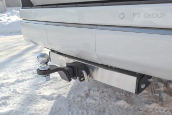 16 519 р. Фаркоп Petroil Tuning (съемный квадрат)  Toyota Land Cruiser  J300 (2021-2025) дорестайлинг (с нержавеющей накладкой)  с доставкой в г. Керчь. Увеличить фотографию 2