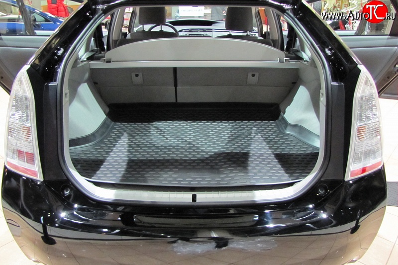 3 299 р. Коврик в багажник Element (полиуретан) Toyota Prius Alfa лифтбек рестайлинг (2011-2015)  с доставкой в г. Керчь