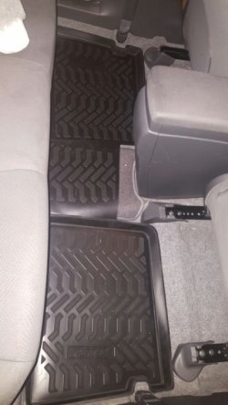 2 299 р. Коврики в салон Aileron 3D (правый руль) Toyota Prius XW30 дорестайлинг (2009-2011)  с доставкой в г. Керчь. Увеличить фотографию 6
