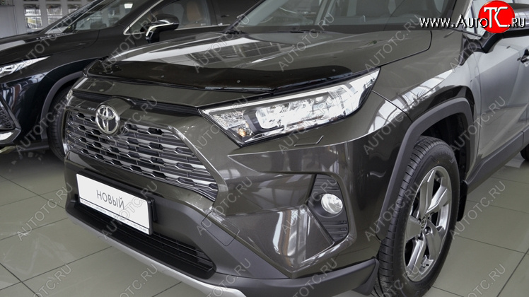 3 299 р. Дефлектор капота SIM Toyota RAV4 XA50 5 дв. дорестайлинг (2018-2025)  с доставкой в г. Керчь