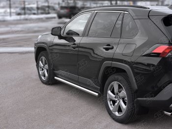 18 799 р. Защита порогов на SLITKOFF труба d63 Toyota RAV4 XA50 5 дв. дорестайлинг (2018-2025) (защита порогов с заглушками на торцах)  с доставкой в г. Керчь. Увеличить фотографию 2