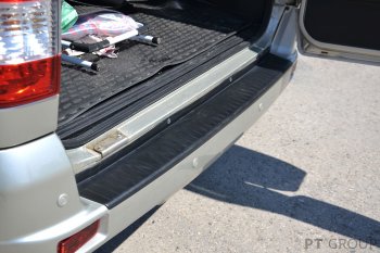 1 519 р. Накладка защитная на задний бампер Petroil Tuning Уаз Патриот 3163 5-дв. 1-ый рестайлинг (2014-2016) (Текстурная поверхность)  с доставкой в г. Керчь. Увеличить фотографию 2