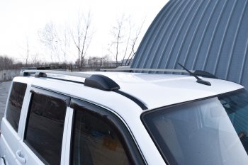 8 489 р. Рейлинги Petroil Tuning  Уаз Патриот ( 3163 5-дв.,  3163 5 дв.) (2014-2025) 1-ый рестайлинг, 2-ой рестайлинг (Цвет: серебристый муар)  с доставкой в г. Керчь. Увеличить фотографию 3