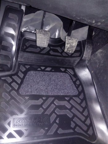 1 239 р. Комплект ковриков в салон Профи Aileron 3D (с подпятником, передние) Уаз Патриот 3163 5 дв. 2-ой рестайлинг (2017-2025)  с доставкой в г. Керчь. Увеличить фотографию 3
