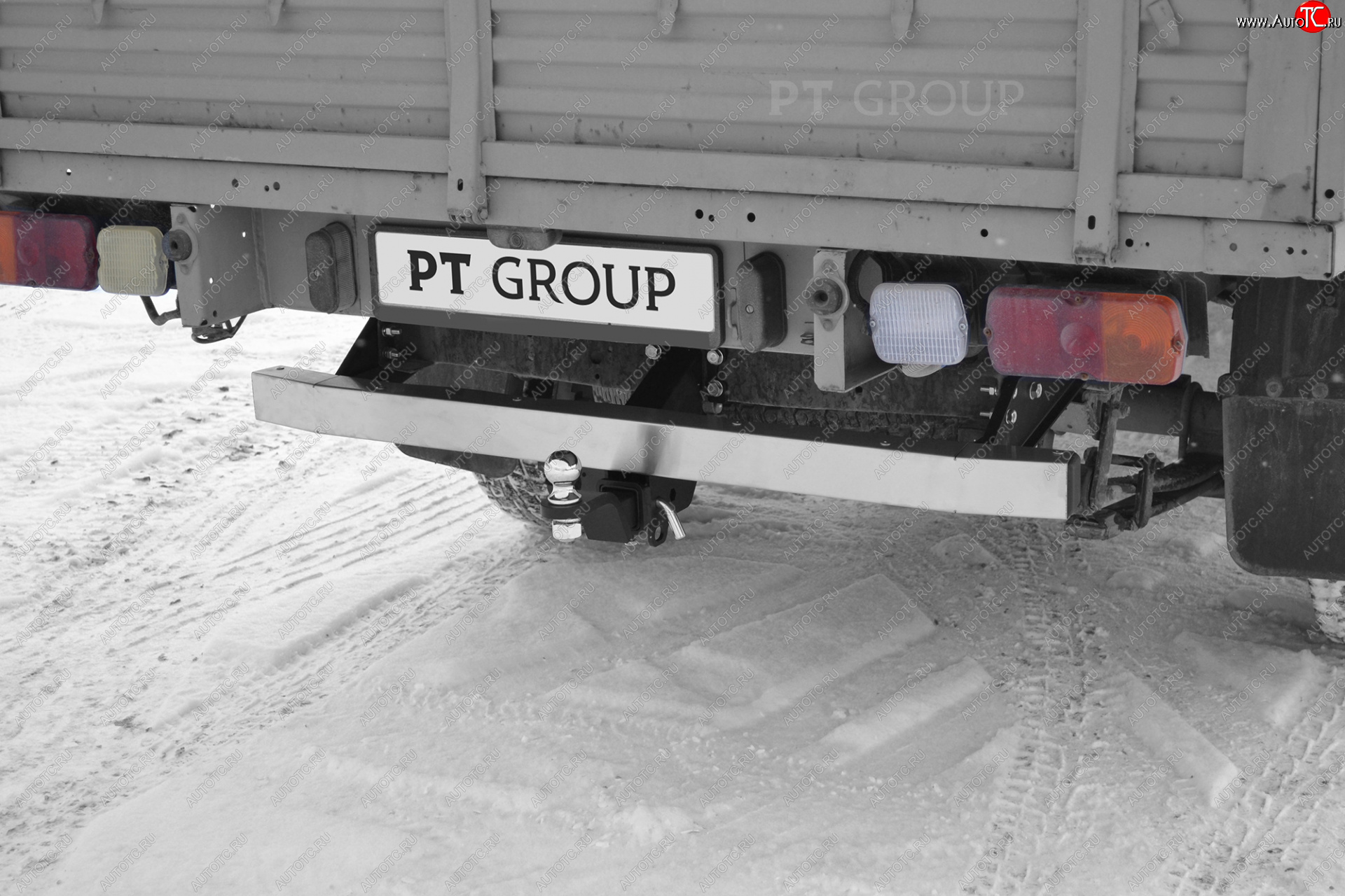 20 199 р. Фаркоп PT GROUP /съемный квадрат/ с НЕРЖ накладкой UAZ Pickup 2008- / UAZ Profi 2017- (стандартн.) Уаз Профи 23602 бортовой грузовик 4 дв. (2017-2025)  с доставкой в г. Керчь