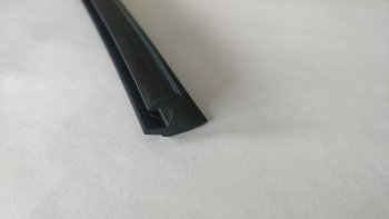 Универсальный уплотнитель FlexLine (8 mm U-LIP, 1 погонный метр)  