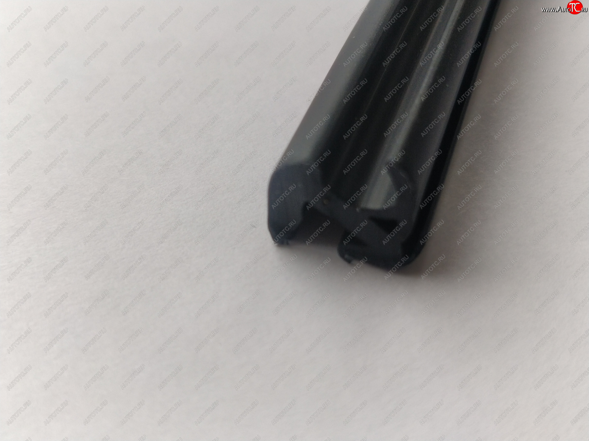 197 р. Универсальный уплотнитель FlexLine (8 mm U-LIP 2 лепестка, 1 погонный метр) KIA Shuma (2001-2004)  с доставкой в г. Керчь