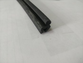 Универсальный уплотнитель (подложка) FlexLine (13 mm, 1 погонный метр)  