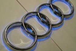1 519 р. Подсветка эмблемы  KIA Optima 2 MG седан (2005-2010) (Передняя эмблема )  с доставкой в г. Керчь. Увеличить фотографию 2