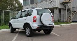 1 779 р. Чехол запасного колеса Chevrolet V3 Лада Нива Трэвел (212300-80) (2021-2025) (Окрашенный)  с доставкой в г. Керчь. Увеличить фотографию 2