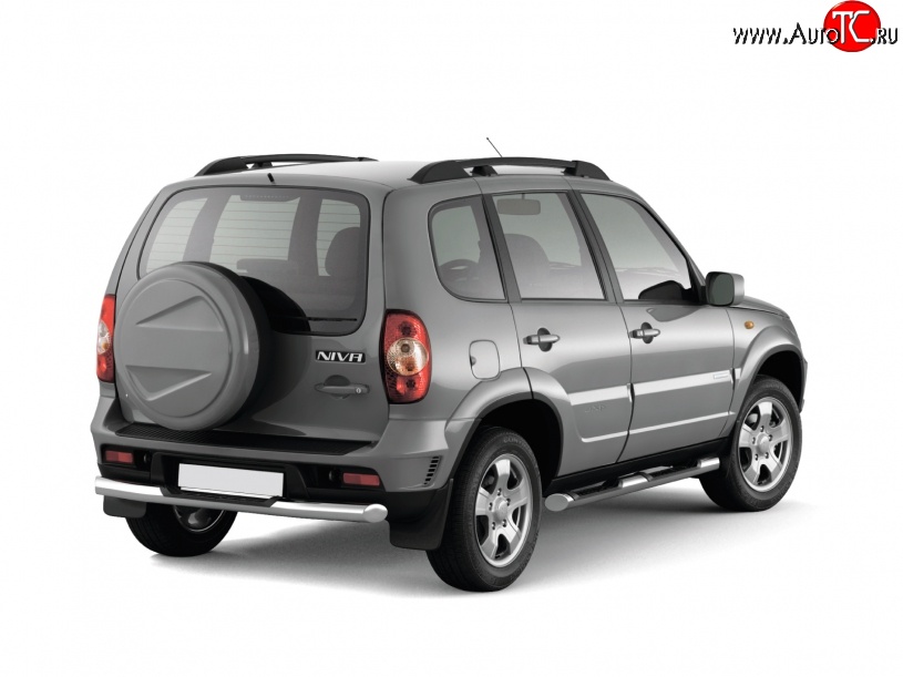 10 349 р. Защита порогов из трубы Ø76 мм с проступью Petroil Tuning Chevrolet Niva 2123 рестайлинг (2009-2020) (Нержавеющая полированная сталь)  с доставкой в г. Керчь