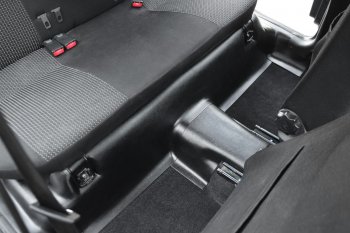 2 449 р. Накладки на ковролин пола Petroil Tuning Лада Гранта FL 2190 седан рестайлинг (2018-2025) (Задние под сиденье и на тоннель пола)  с доставкой в г. Керчь. Увеличить фотографию 5