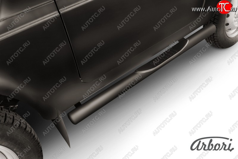 4 999 р. Защита штатных порогов Arbori (с проступью, черная, d76 mm). Лада нива 4х4 2131 (Legend) 5 дв. 2-ой рестайлинг (2021-2025)  с доставкой в г. Керчь
