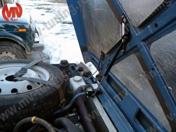 2 689 р. Упор капота MV-Tuning Лада нива 4х4 2121 Бронто 3 дв. 1-ый рестайлинг (2017-2019)  с доставкой в г. Керчь. Увеличить фотографию 2