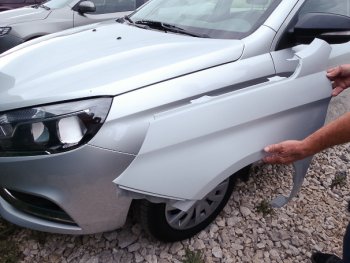 5 499 р. Переднее левое пластиковое крыло АвторитетПласт Лада Веста 2180 седан дорестайлинг (2015-2023) (Неокрашенное)  с доставкой в г. Керчь. Увеличить фотографию 2