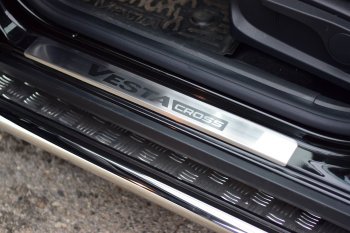 2 399 р. Пороги накладки в проем дверей Cross Petroil Tuning Лада Веста SW 2181 универсал рестайлинг (2022-2025) (Нержавейка)  с доставкой в г. Керчь. Увеличить фотографию 2