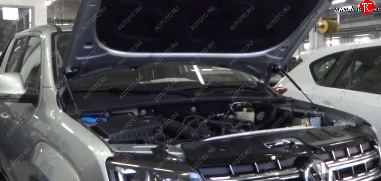 2 449 р. Упоры капота Russtal Volkswagen Amarok дорестайлинг (2009-2016)  с доставкой в г. Керчь